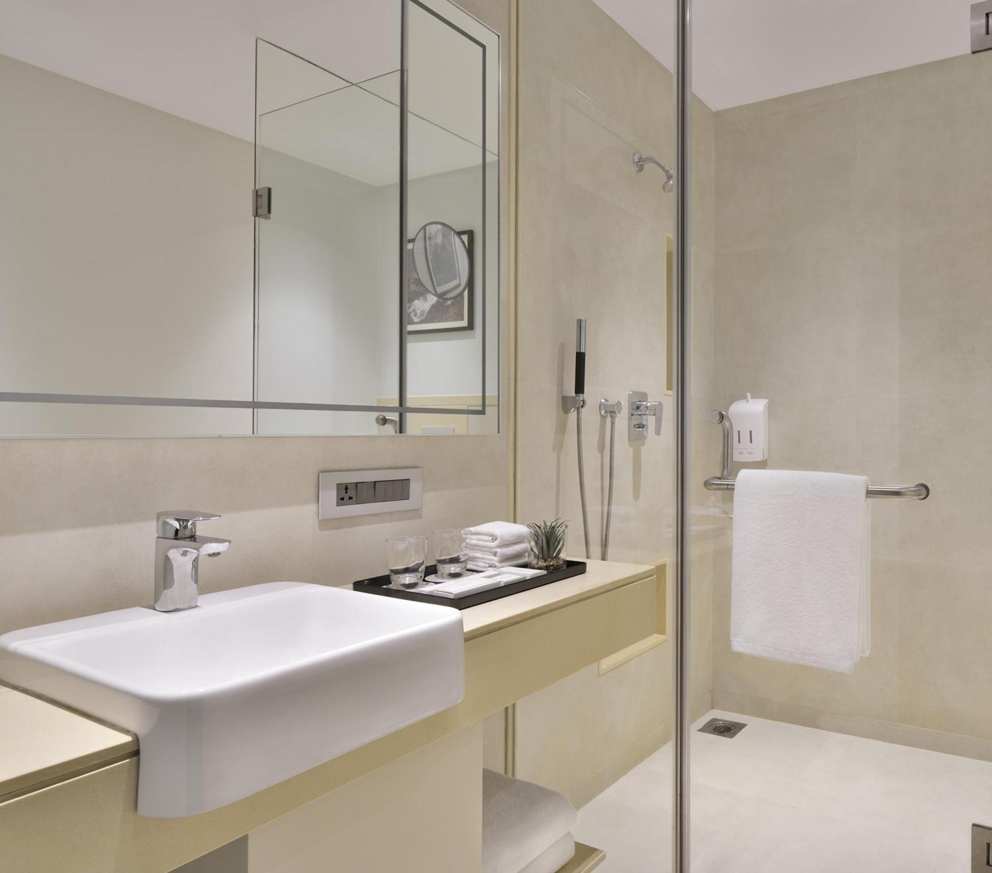فندق Citadines Arpora Nagoa Goa المظهر الخارجي الصورة